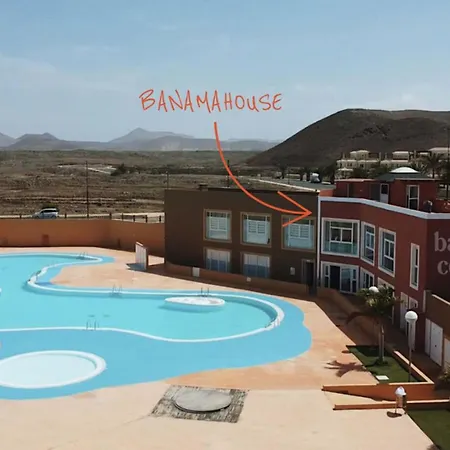 Casa Roja - Banama Willa