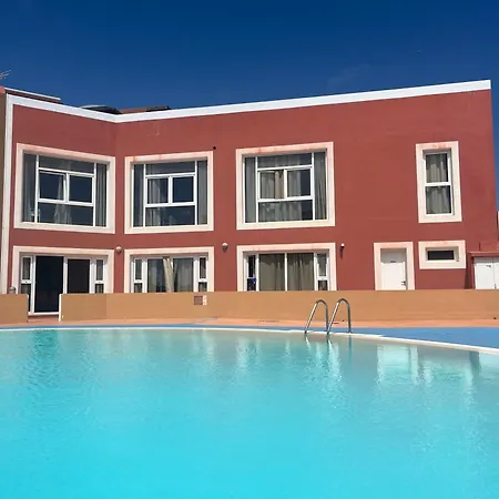 Casa Roja - Banama *