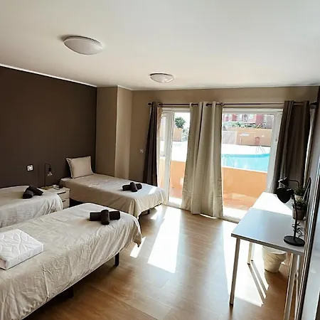 Casa Roja - Banama * Corralejo