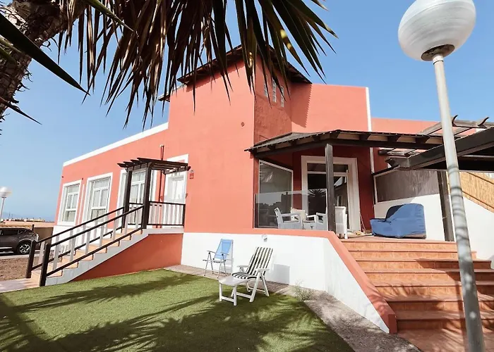 Casa Roja - Banama *