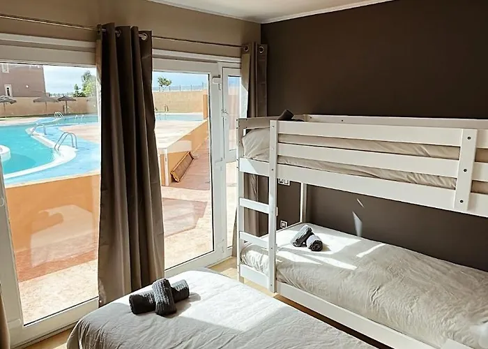 Casa Roja - Banama *