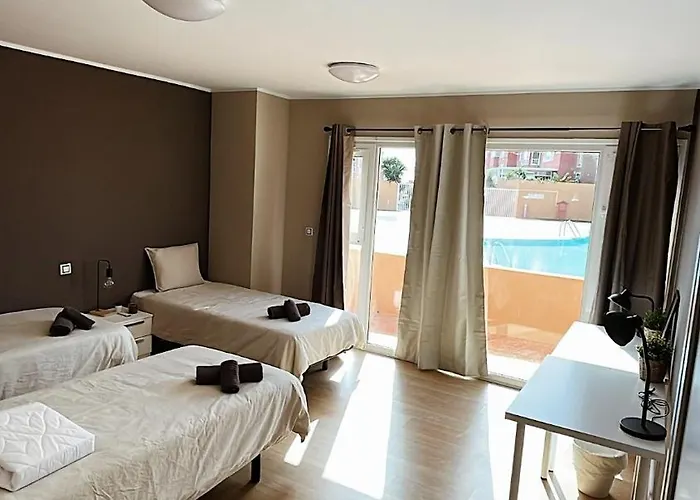 Casa Roja - Banama * Corralejo