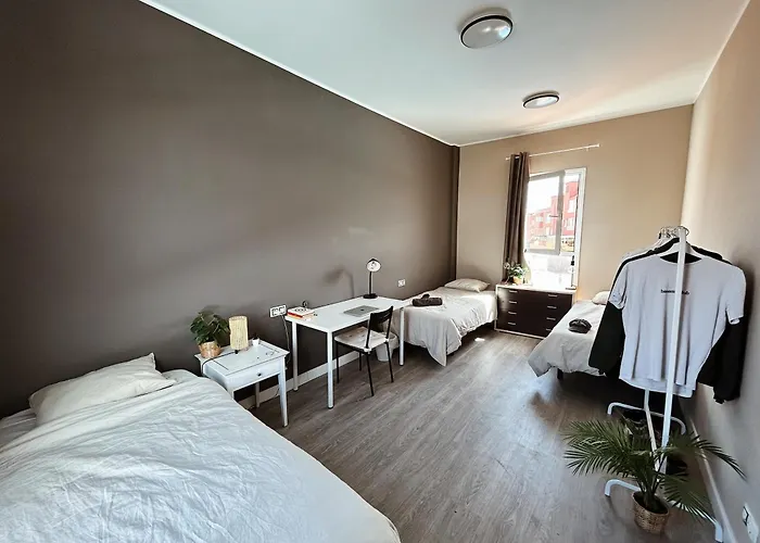 Casa Roja - Banama *