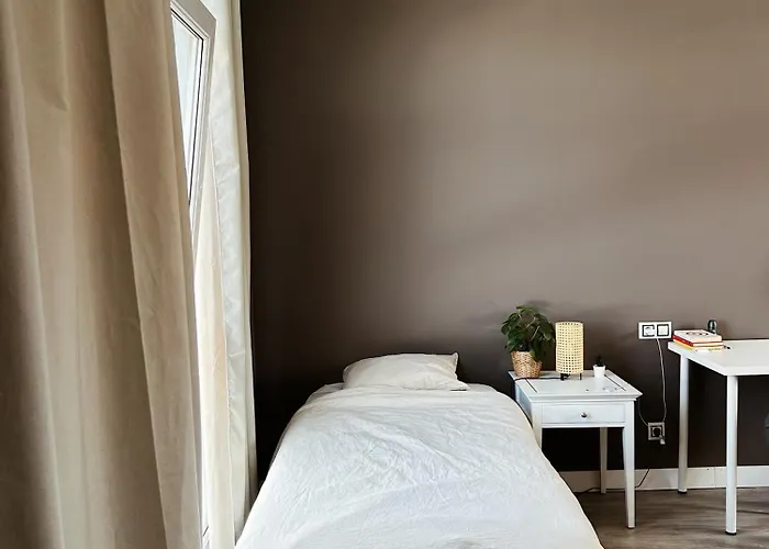 Casa Roja - Banama *